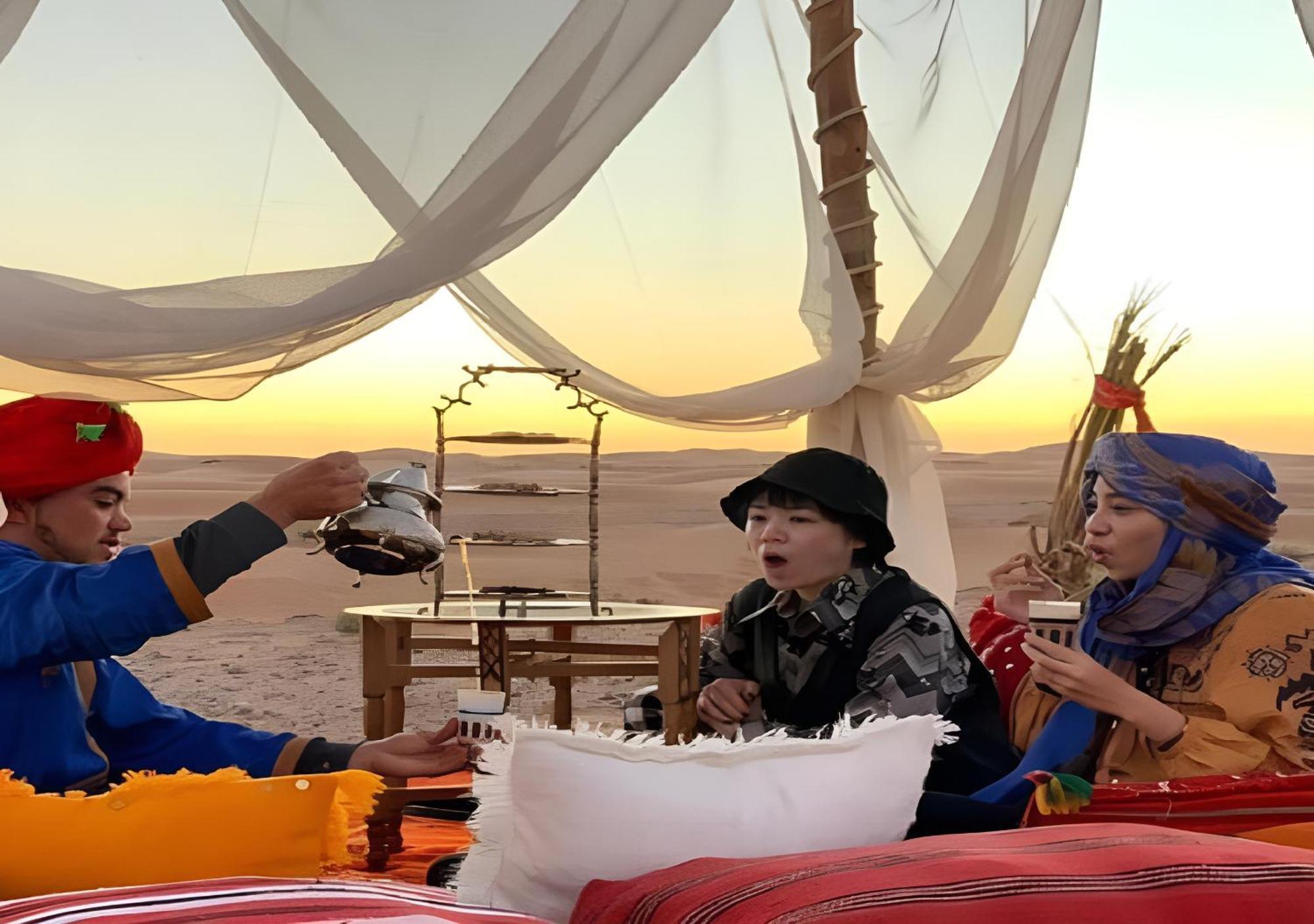 Merzouga Lovely Luxury Camp エクステリア 写真