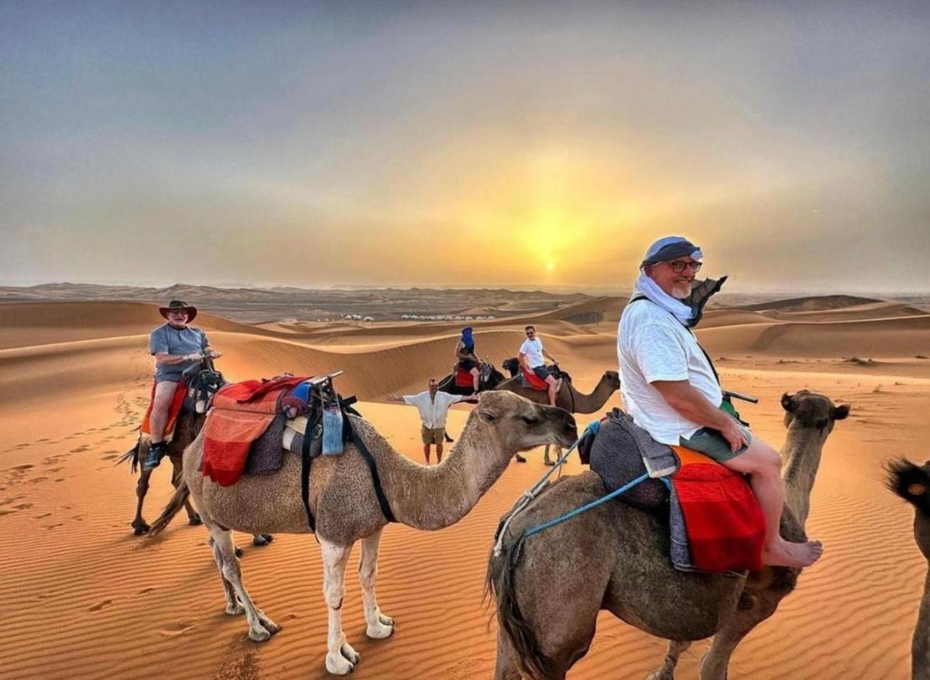 Merzouga Lovely Luxury Camp エクステリア 写真